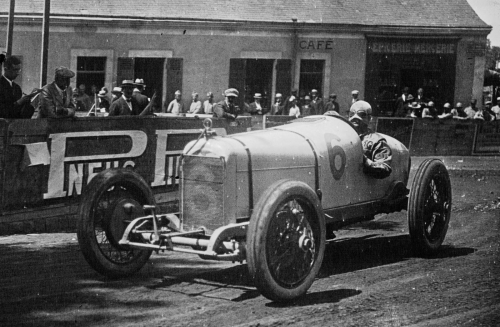 Albert_Guyot_at_the_1921_French_Grand_Prix_4.jpg