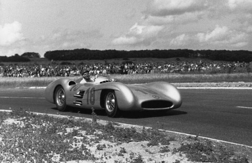 Fangio_54_france_02_Bernard Cahier.jpg