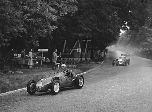 berne--stirling Moss 51.jpg